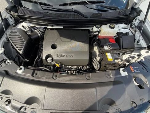Certified 2023 Chevrolet Traverse RS AWD/4WD image 18