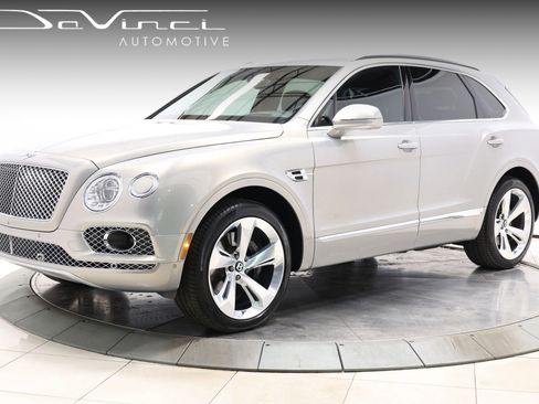 Used 2018 Bentley Bentayga Onyx Edition AWD/4WD image 1