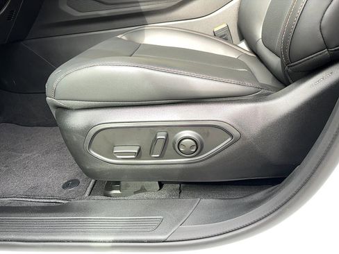 New 2026 Jeep Cherokee Limited image 21