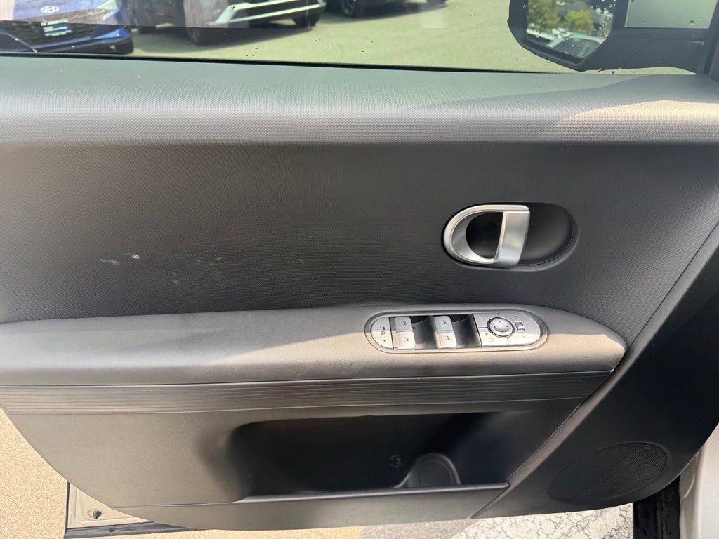 Certified 2024 Hyundai Ioniq 5 SEL AWD/4WD image 28
