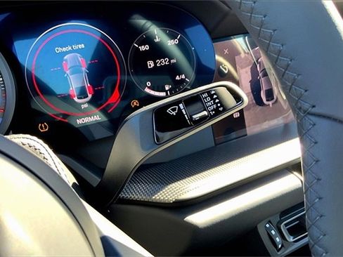 Used 2024 Porsche 911 Carrera GTS image 34