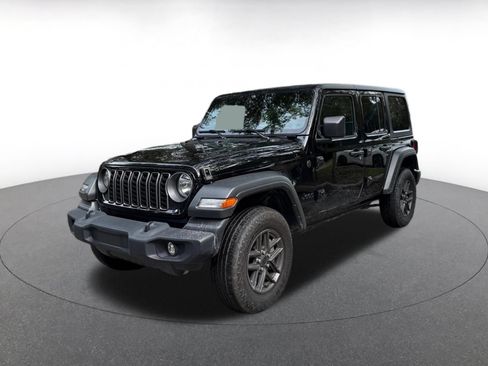 Used 2025 Jeep Wrangler Unlimited Sport AWD/4WD image 4