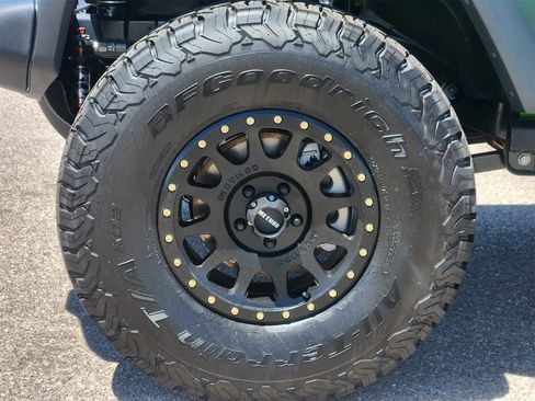 New 2025 Jeep Wrangler Sport S image 10