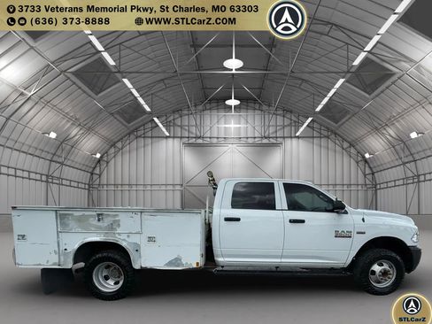 Used 2014 RAM 3500 Tradesman AWD/4WD image 2