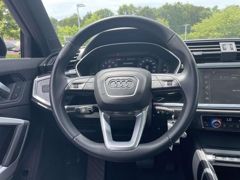 Used 2025 Audi Q3 2.0T Premium AWD/4WD image 15