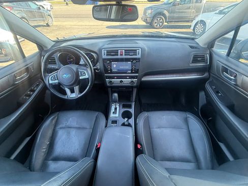 Used 2016 Subaru Outback 2.5i Limited AWD/4WD image 17