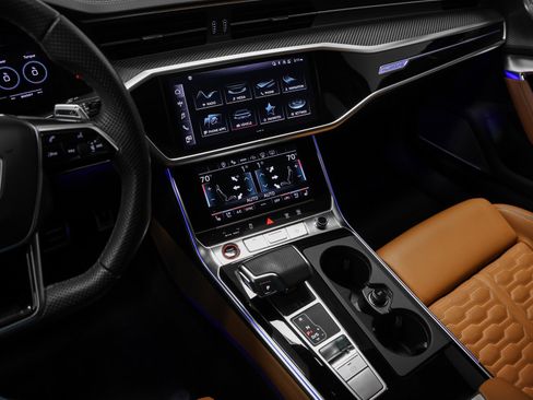 Used 2023 Audi RS 6 image 44