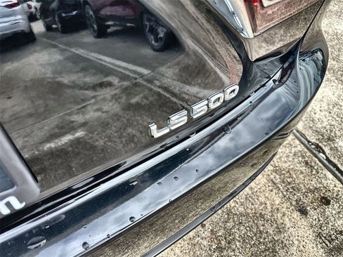 Used 2018 Lexus LS 500 image 14