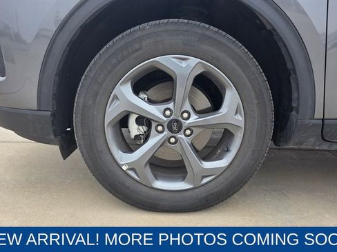 Used 2025 Ford Escape ST-Line image 10