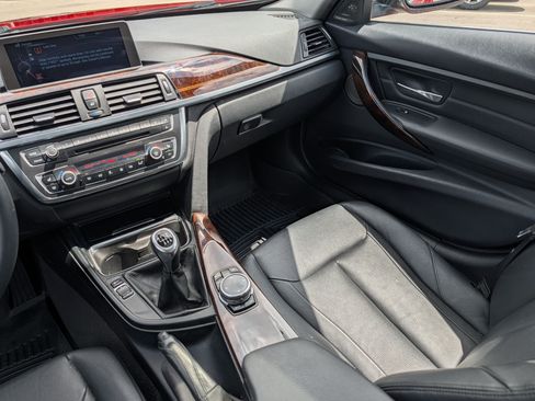 Used 2015 BMW 335i xDrive Sedan AWD/4WD image 14