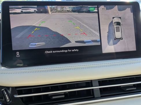 Used 2023 INFINITI QX60 Sensory w/ Vision Package image 21