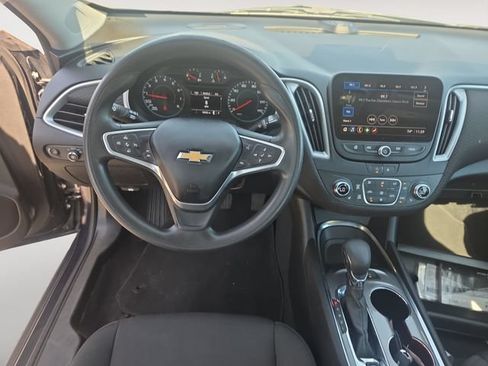 Used 2023 Chevrolet Malibu LT w/ Driver Confidence Package FWD image 10