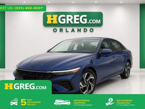Used 2025 Hyundai Elantra Sport FWD image 1