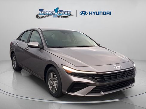 New 2026 Hyundai Elantra SE w/ Cargo Package image 1