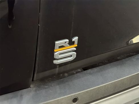 Used 2022 Rivian R1S Launch Edition image 33