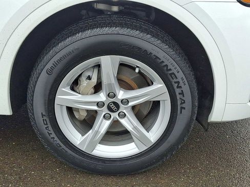 Used 2023 Audi Q5 2.0T Premium w/ Convenience Package image 27