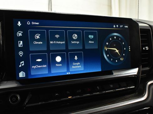 Used 2025 Chevrolet Silverado 1500 LT image 17