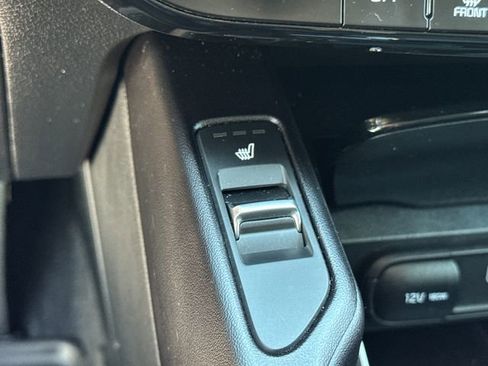 Used 2025 Kia Telluride S FWD image 25