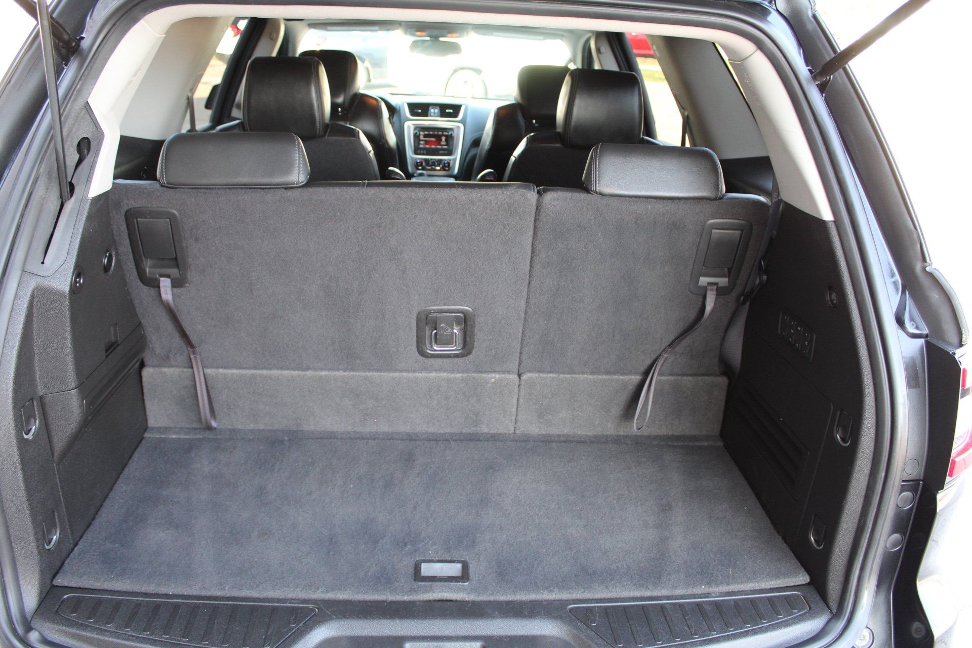 Used 2013 GMC Acadia SLT w/ Technology Package AWD/4WD image 22