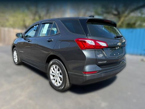 Used 2019 Chevrolet Equinox LS image 5