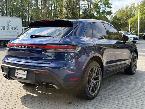 Used 2023 Porsche Macan image 12