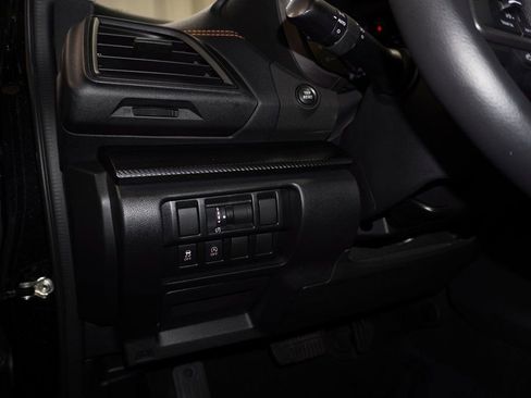 Used 2023 Subaru Crosstrek 2.0i Premium image 20