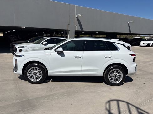 New 2026 Audi Q3 quattro 2.0T image 9