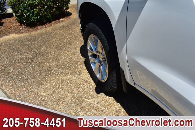 Used 2021 Chevrolet Silverado 1500 LTZ w/ Z71 Off-Road Package AWD/4WD image 17