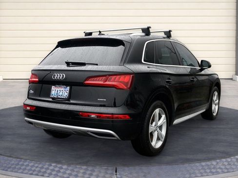 Used 2020 Audi Q5 2.0T Premium w/ Convenience Package image 7