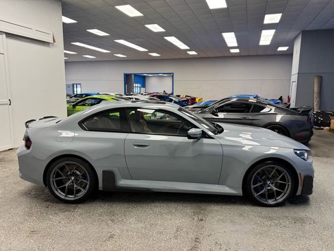 Used 2023 BMW M2 image 7