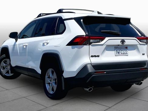 Used 2025 Toyota RAV4 XLE w/ Convenience Package FWD image 11