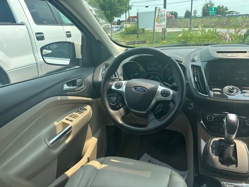 Used 2014 Ford Escape Titanium AWD/4WD image 21