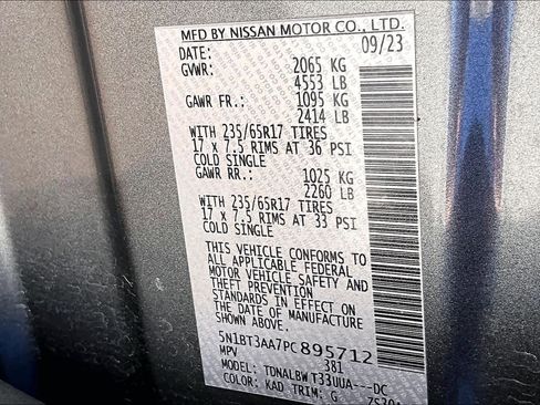 Used 2023 Nissan Rogue S image 32