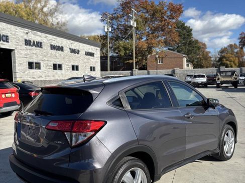 Used 2019 Honda HR-V EX-L image 3