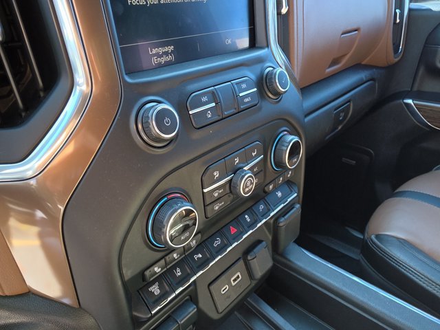 Used 2021 Chevrolet Silverado 2500 High Country AWD/4WD image 31