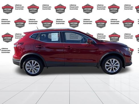 Certified 2022 Nissan Rogue Sport SV w/ Technology Package image 7