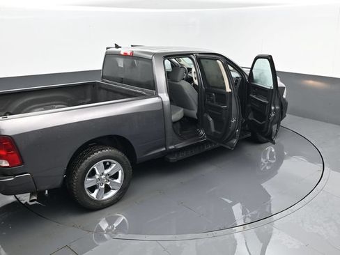 Used 2019 RAM 1500 Express w/ Express Value Package AWD/4WD image 26