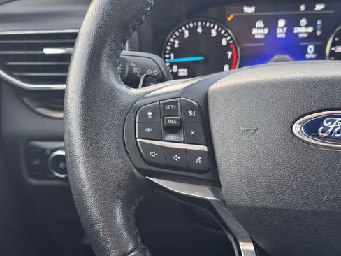 Used 2020 Ford Explorer Limited w/ Class III Trailer Tow Package image 10