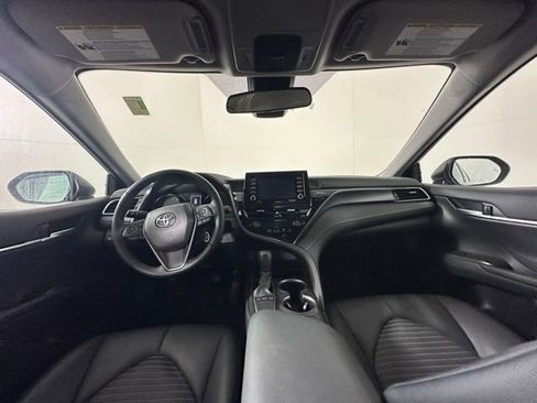 Used 2024 Toyota Camry SE w/ Cold Weather Package image 16