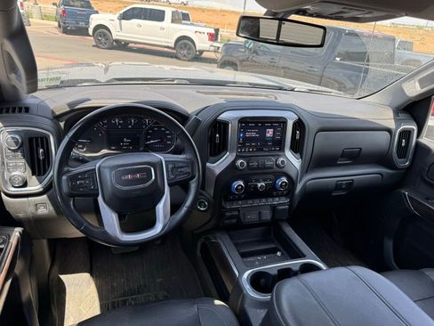 Used 2023 GMC Sierra 2500 SLT w/ SLT Convenience Package image 3