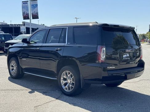 Used 2020 GMC Yukon SLT AWD/4WD image 4