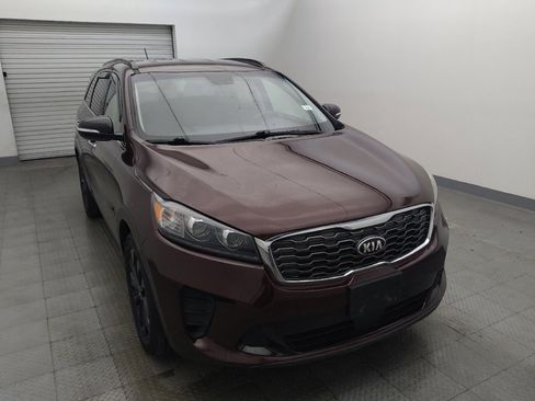 Used 2020 Kia Sorento S FWD image 14