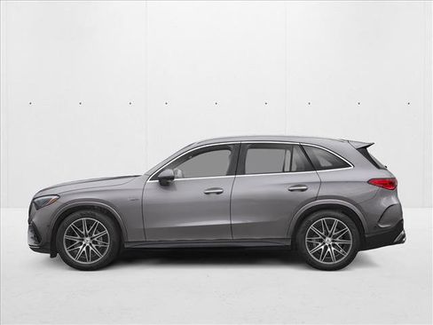 New 2026 Mercedes-Benz GLC 43 AMG 4MATIC image 3