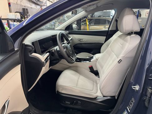 Used 2025 Hyundai Tucson SEL FWD image 14