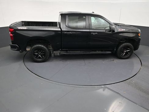 Used 2023 Chevrolet Silverado 1500 Custom Trail Boss AWD/4WD image 18