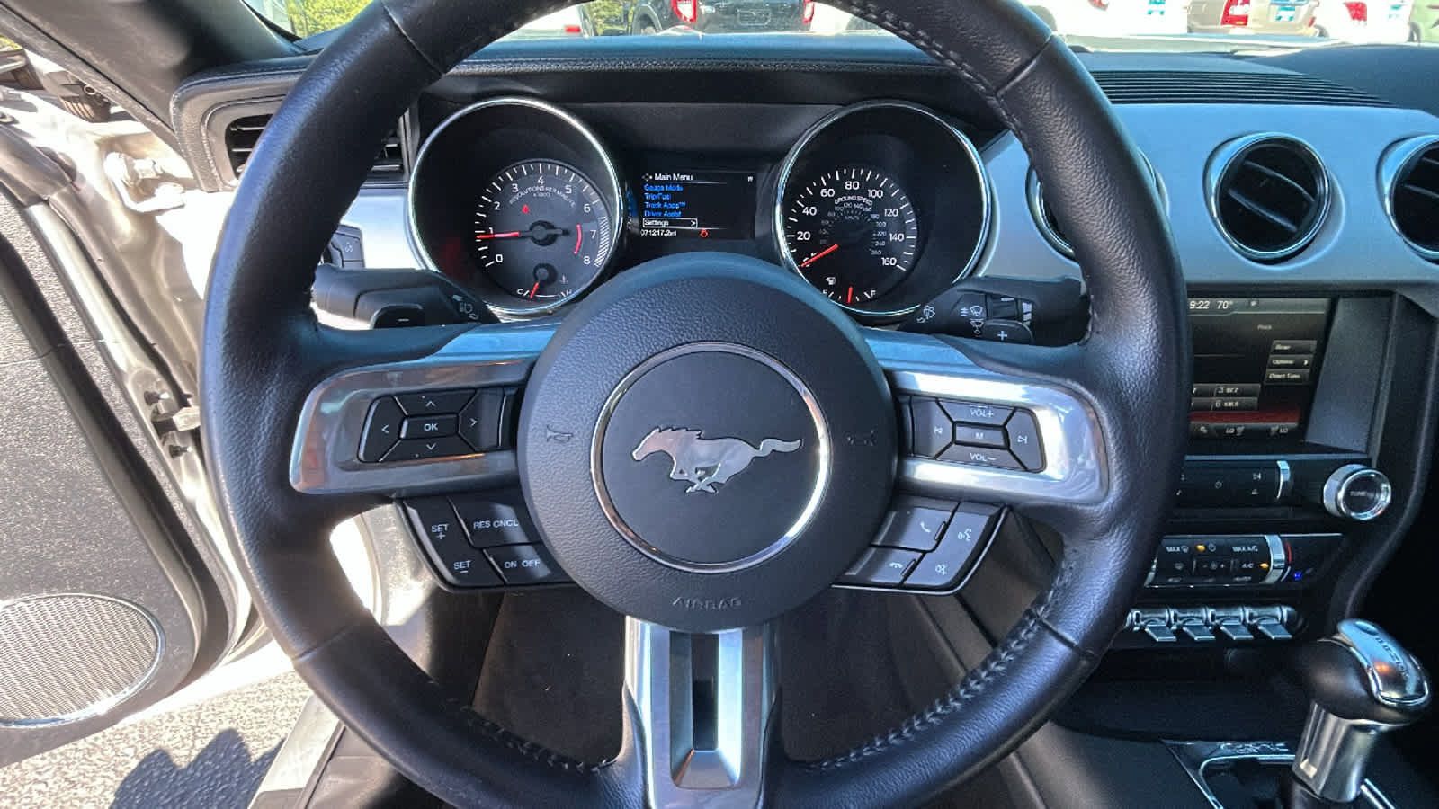 Used 2015 Ford Mustang GT Premium RWD image 18