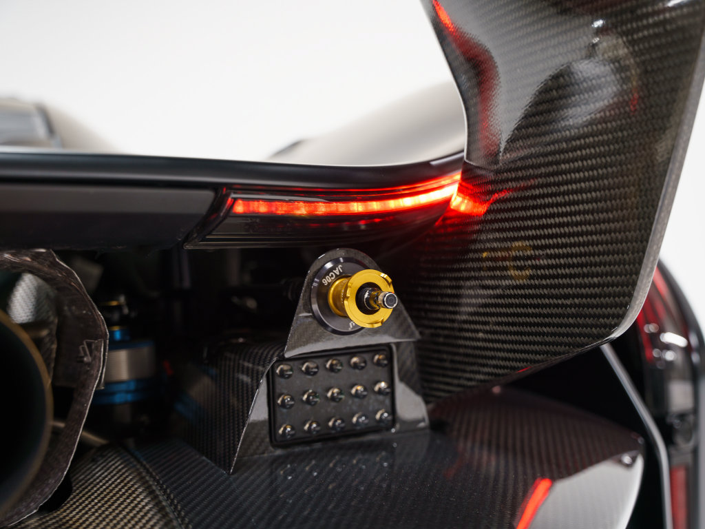 Used 2015 McLaren P1 RWD image 40