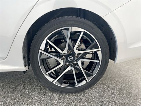 Used 2024 Nissan Sentra SR image 14