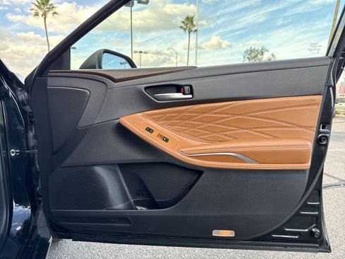 Used 2019 Toyota Avalon Limited w/ All Weather Liner Package image 41