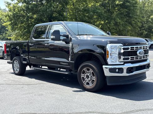 Used 2026 Ford F250 XLT AWD/4WD image 19
